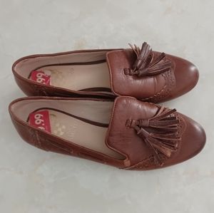 Vince Camuto Leather Flats Brown Women Size 5